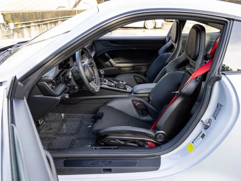 2026 Porsche 992 GT3 - Image 28 of 31