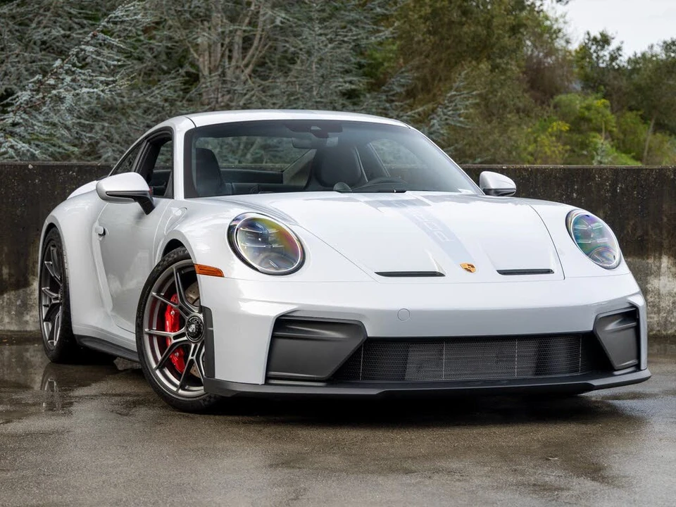 2026 Porsche 992 GT3 - Image 6 of 31