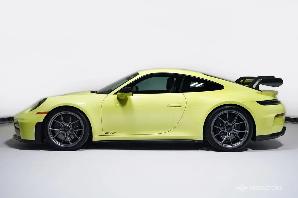 2026 Porsche 992 GT3 - Image 4 of 31