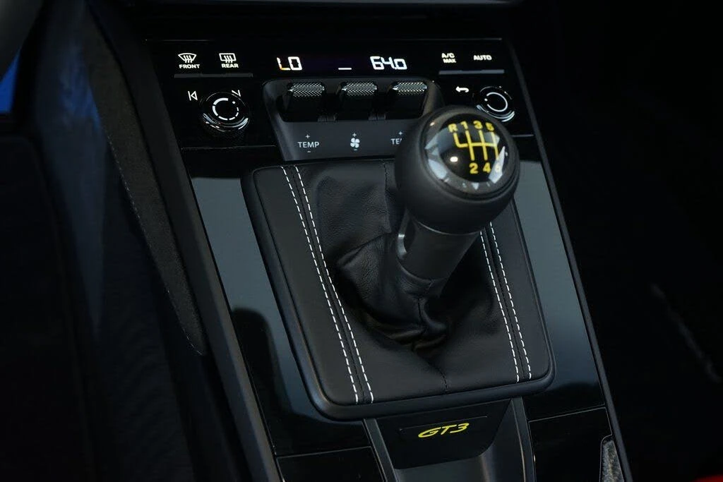 2026 Porsche 992 GT3 - Image 17 of 31