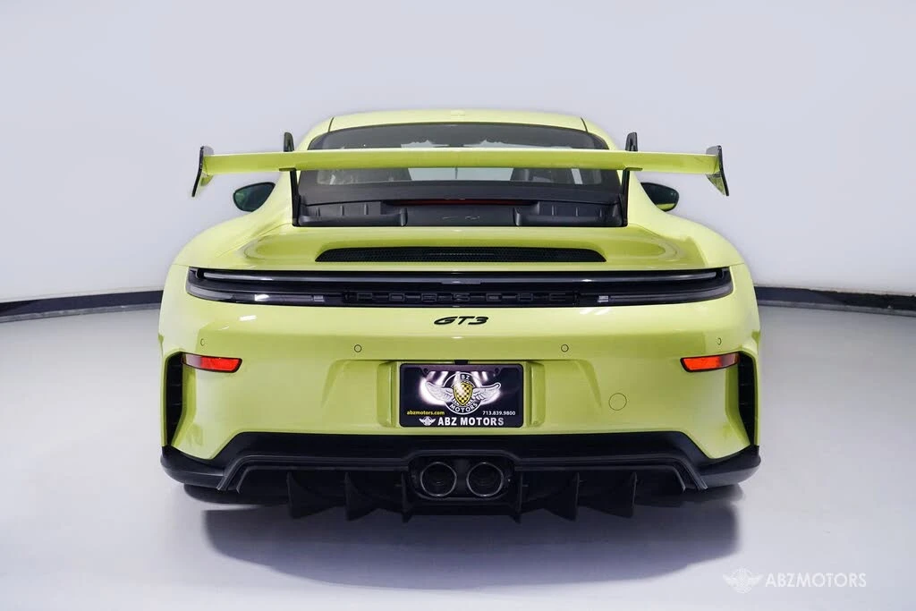 2026 Porsche 992 GT3 - Image 7 of 31