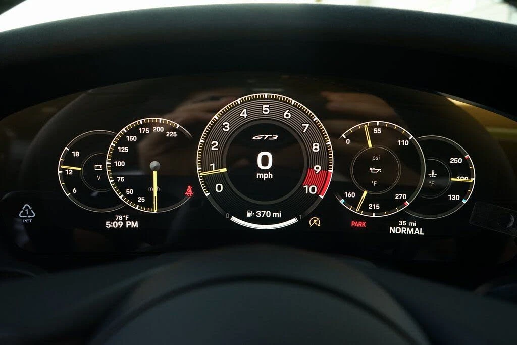 2026 Porsche 992 GT3 - Image 13 of 31