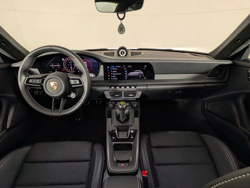 2026 Porsche 992 GT3 - Image 19 of 31