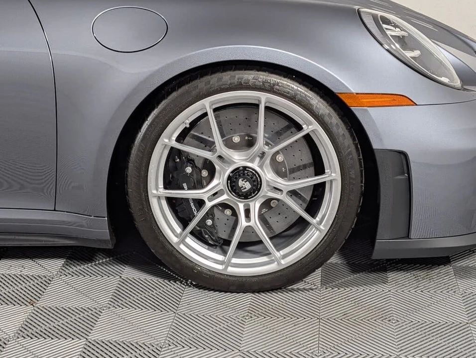 2026 Porsche 992 GT3 - Image 14 of 31
