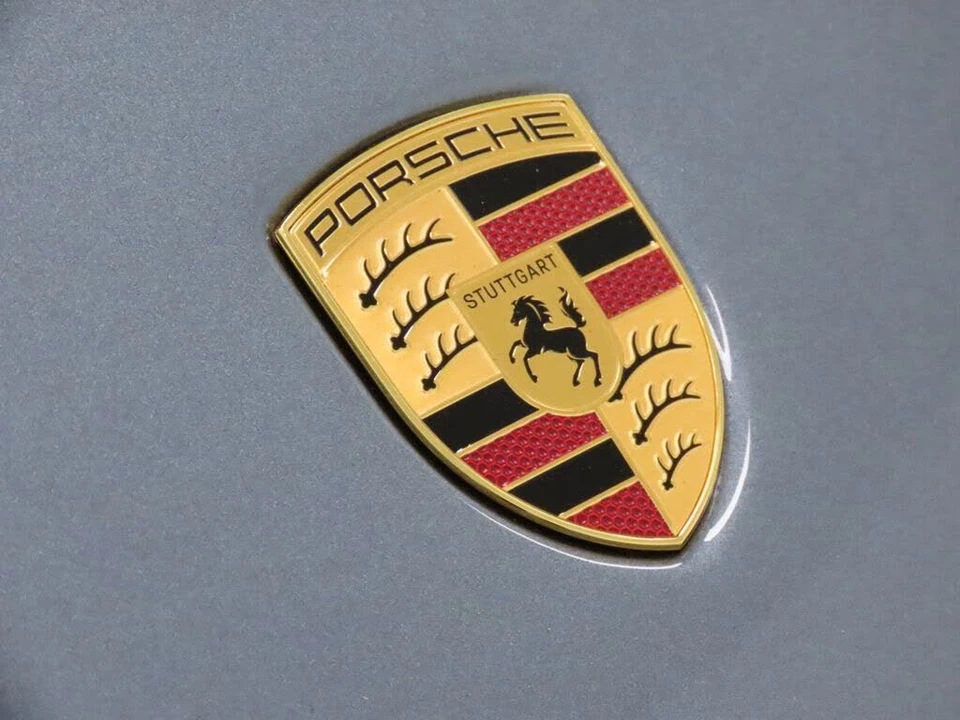 2026 Porsche 992 GT3 - Image 14 of 31