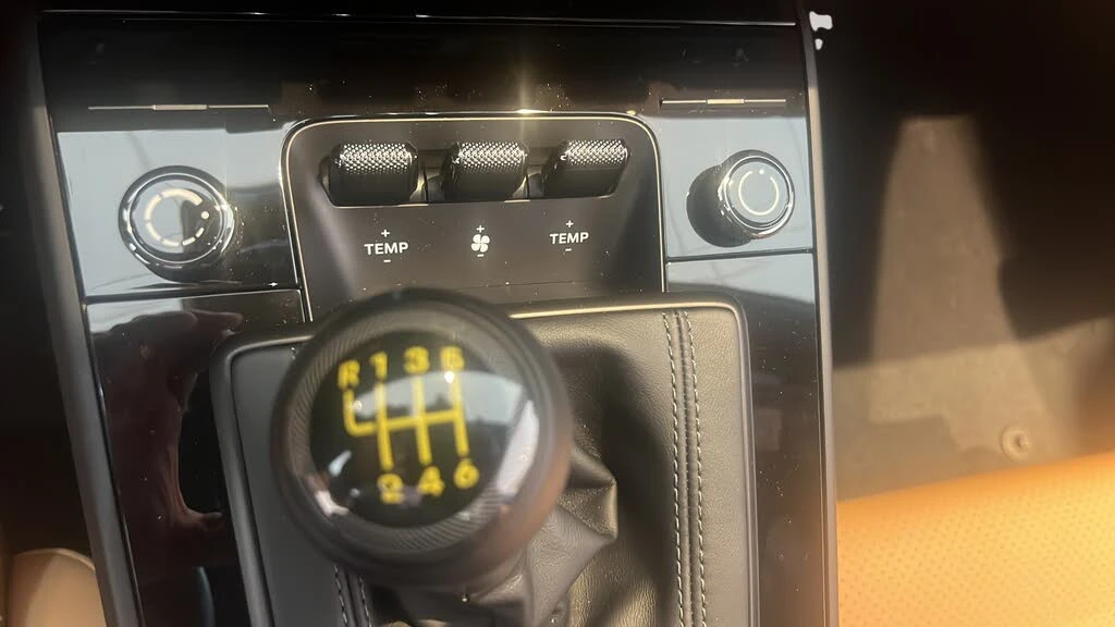 2026 Porsche 992 GT3 - Image 23 of 31