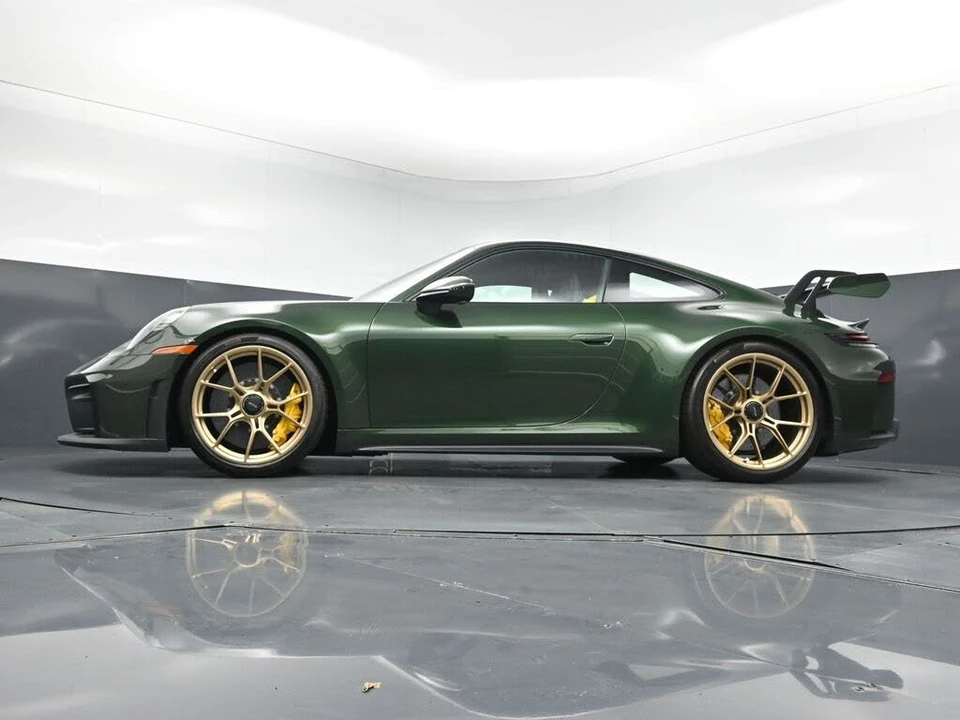 2026 Porsche 992 GT3 - Image 23 of 31