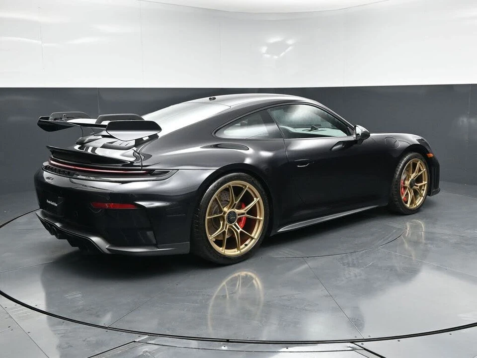 2026 Porsche 992 GT3 - Image 9 of 31