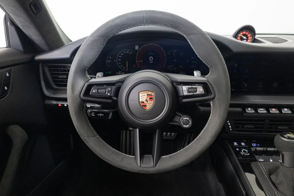 2026 Porsche 992 GT3 - Image 21 of 31