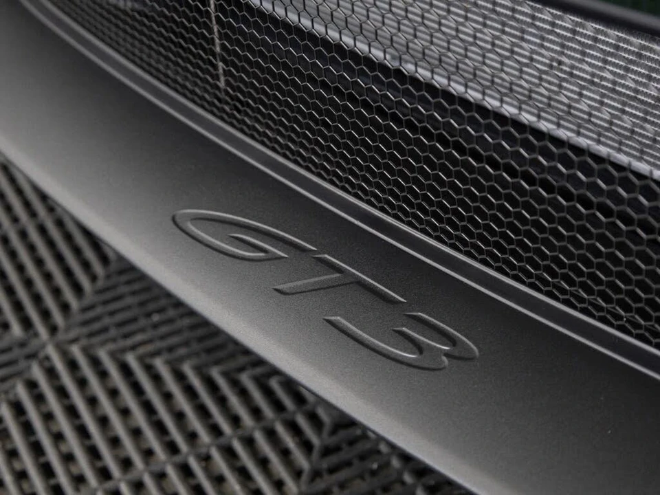 2026 Porsche 992 GT3 - Image 14 of 31