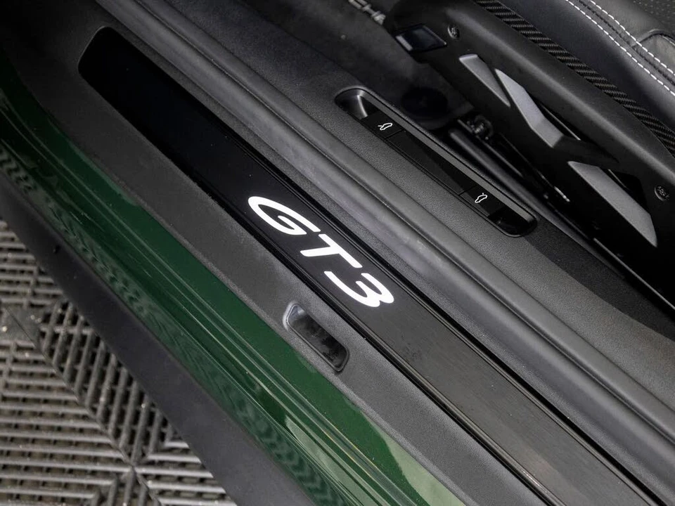 2026 Porsche 992 GT3 - Image 23 of 31
