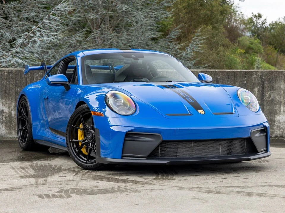 2026 Porsche 992 GT3 - Image 6 of 31