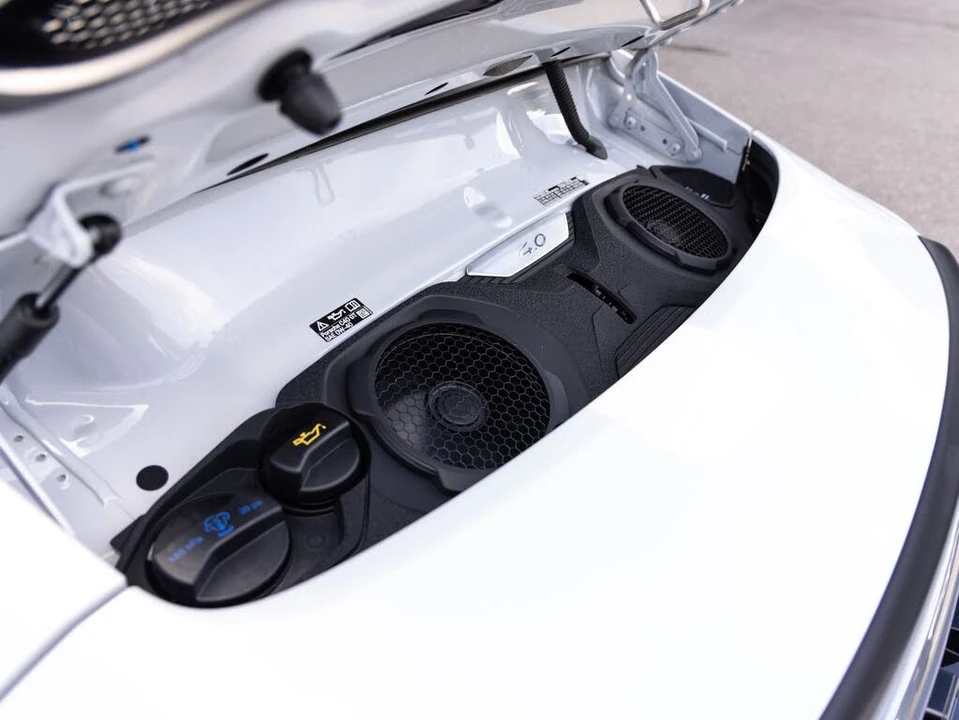 2026 Porsche 992 GT3 - Image 27 of 31