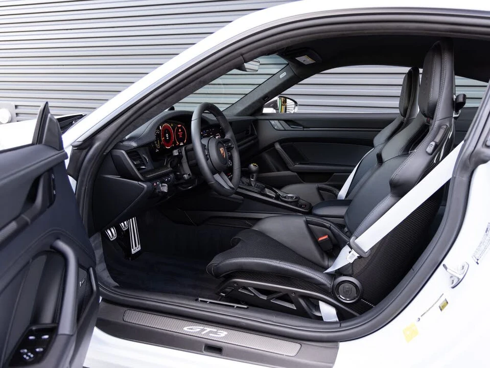 2026 Porsche 992 GT3 - Image 24 of 31