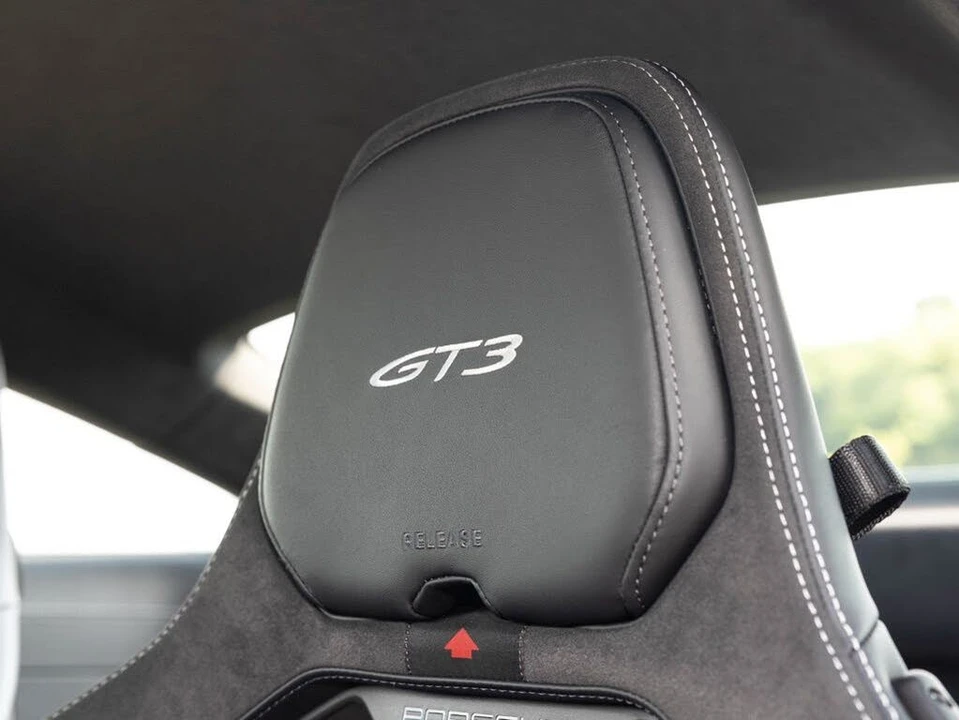 2026 Porsche 992 GT3 - Image 24 of 31
