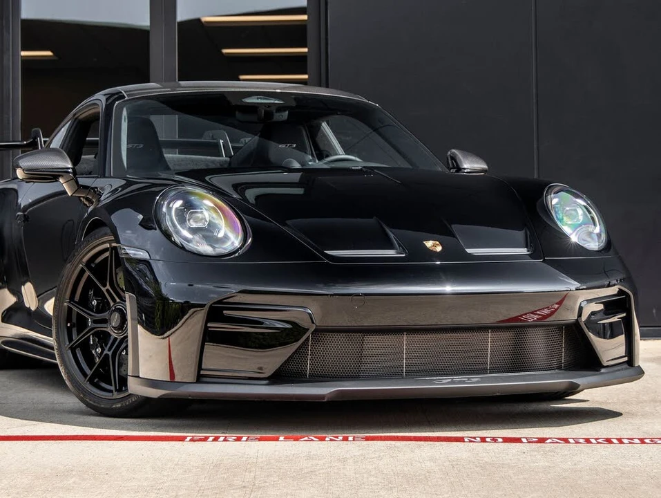 2026 Porsche 992 GT3 - Image 9 of 31
