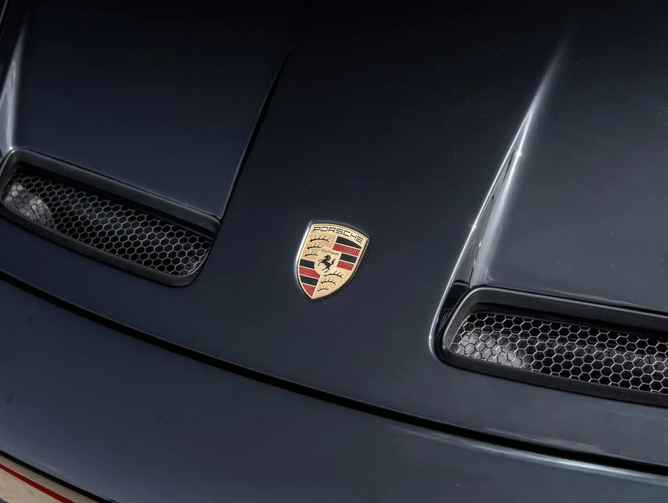 2026 Porsche 992 GT3 - Image 19 of 31