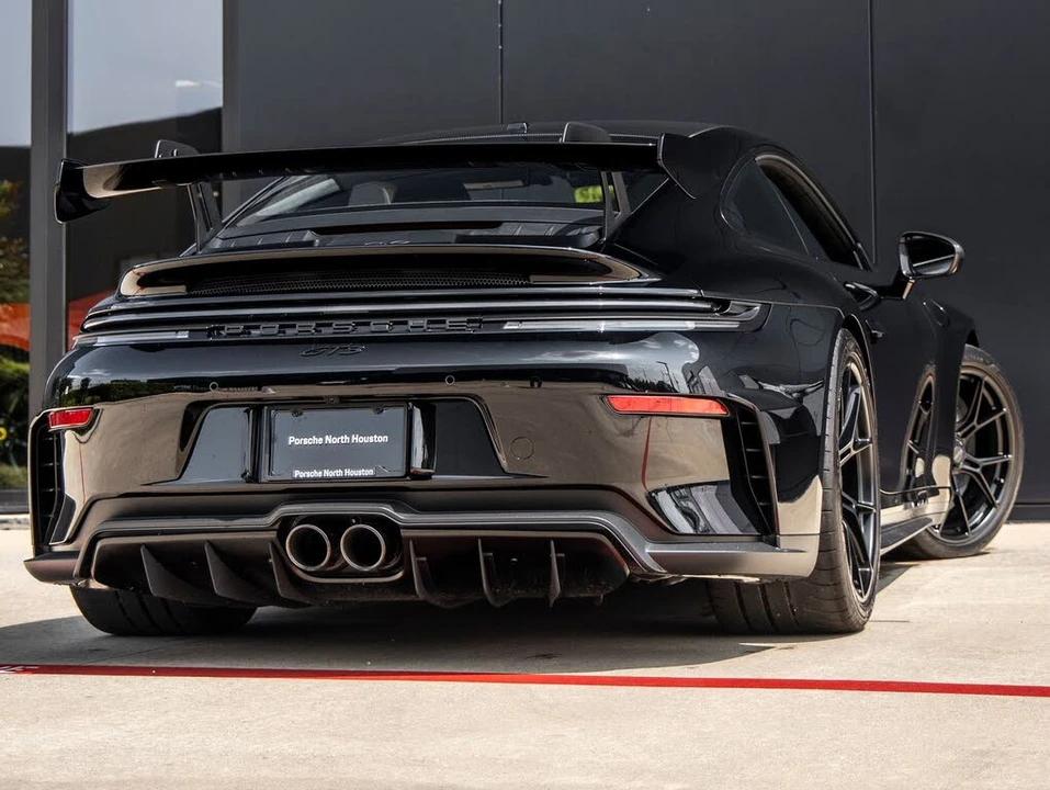 2026 Porsche 992 GT3 - Image 11 of 31