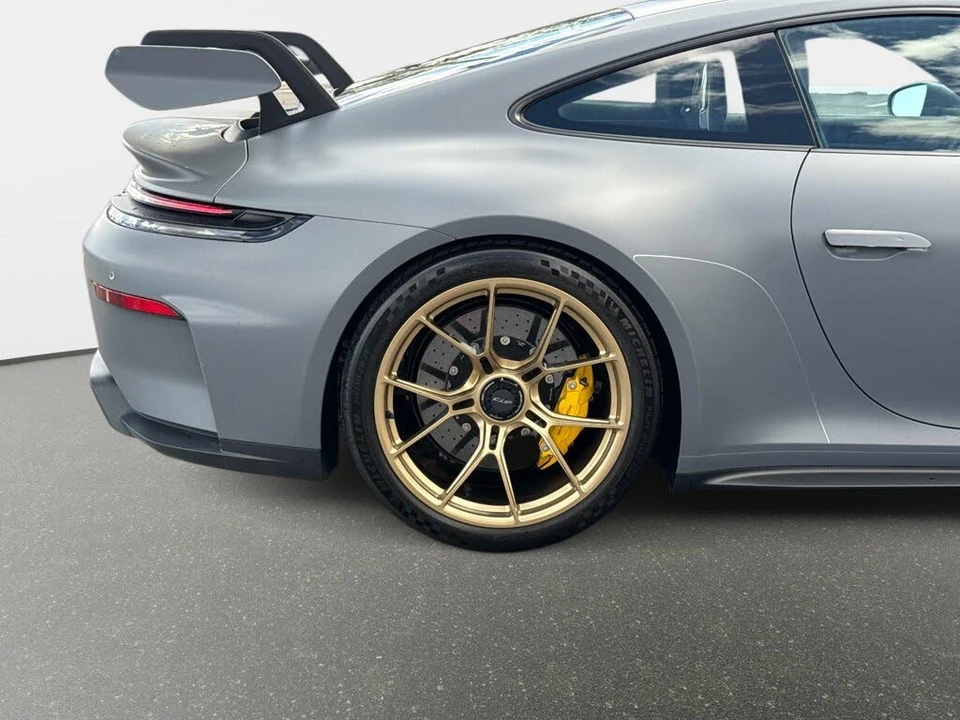 2026 Porsche 992 GT3 - Image 20 of 31