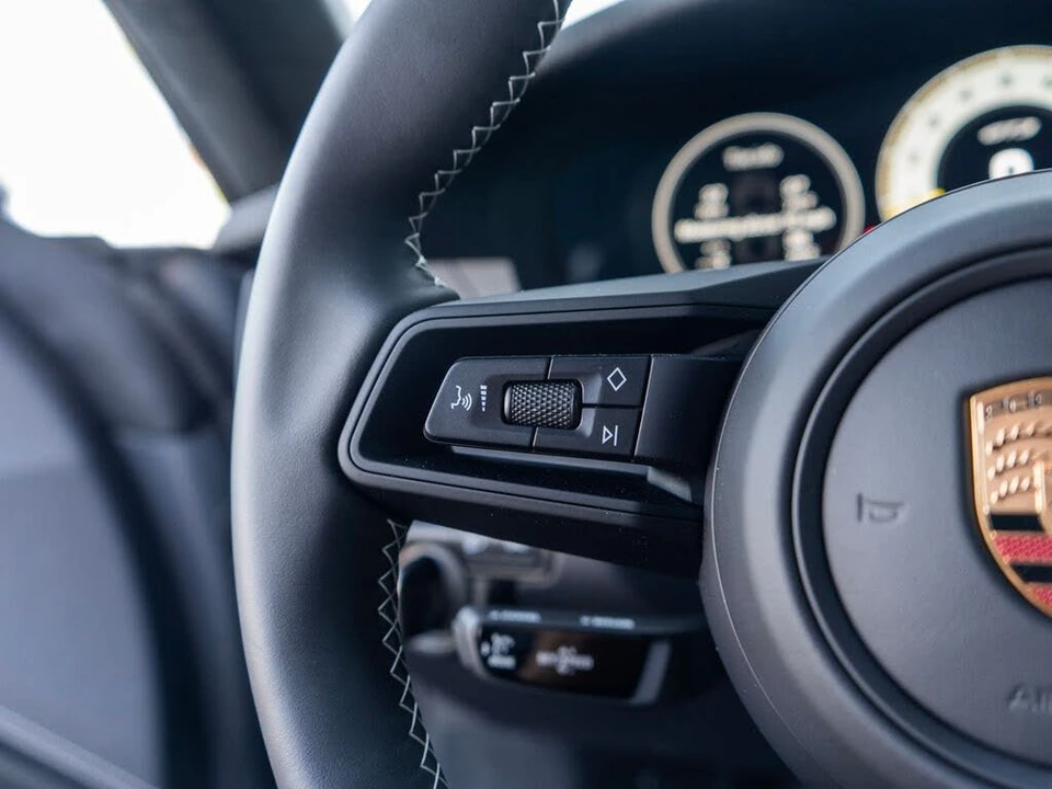 2026 Porsche 992 GT3 - Image 19 of 31