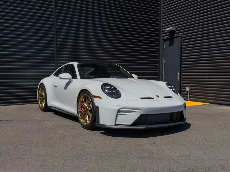 2026 Porsche 992 GT3 - Image 7 of 31