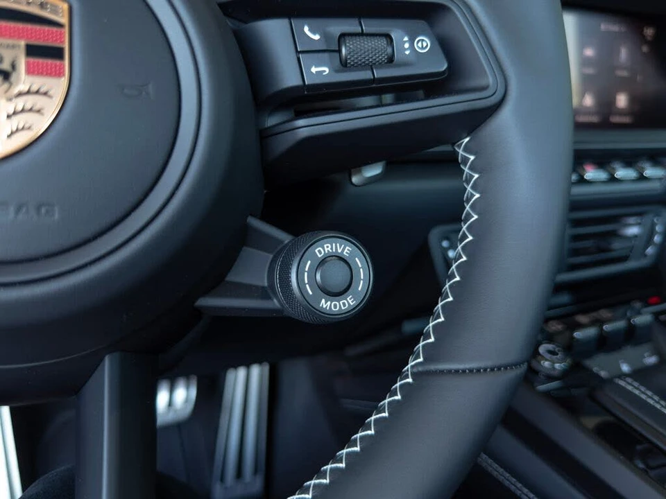 2026 Porsche 992 GT3 - Image 22 of 31
