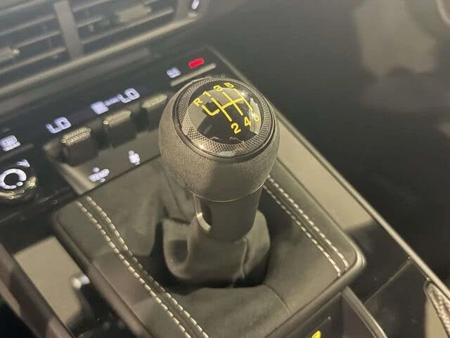 2026 Porsche 992 GT3 - Image 27 of 31