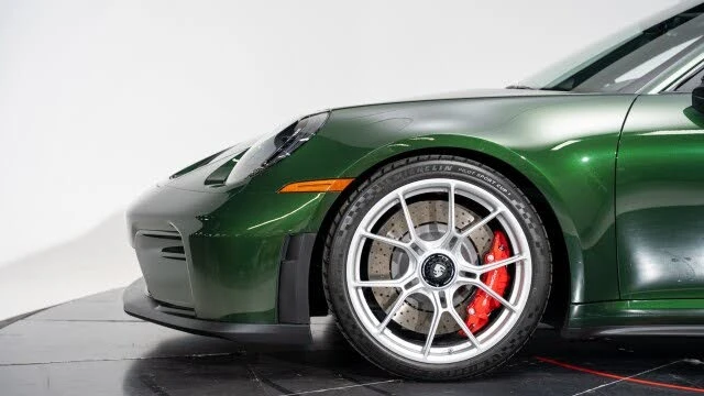 2026 Porsche 992 GT3 - Image 17 of 31