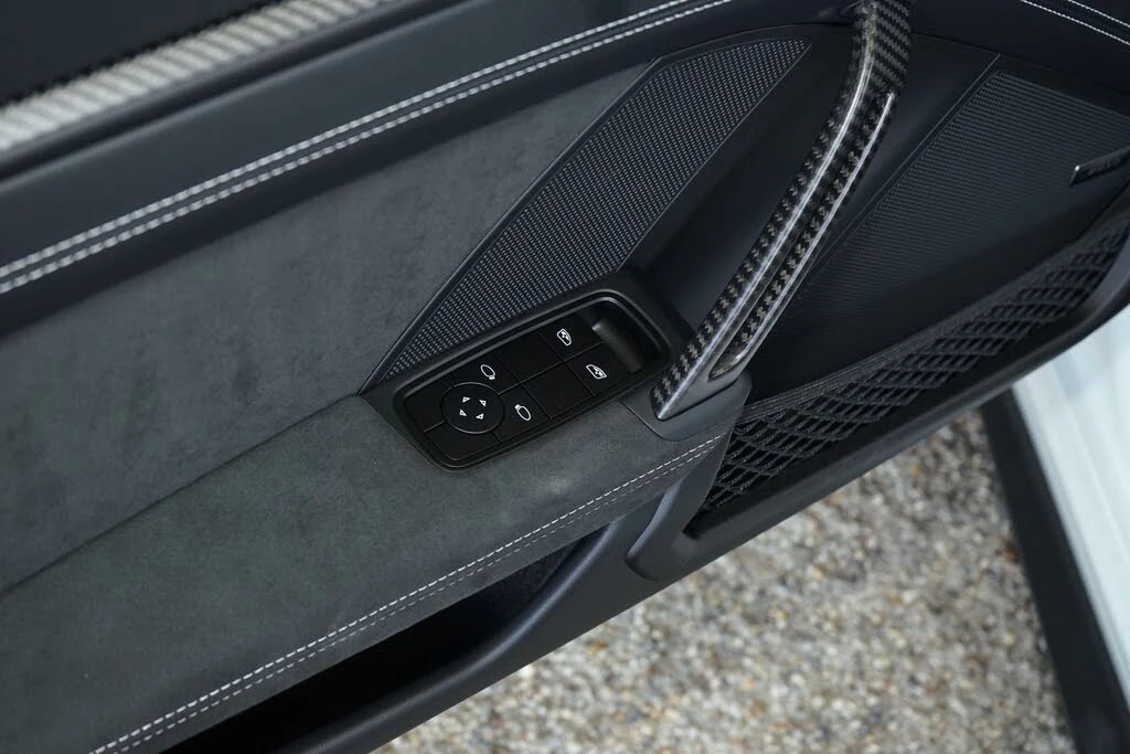 2026 Porsche 992 GT3 - Image 27 of 31