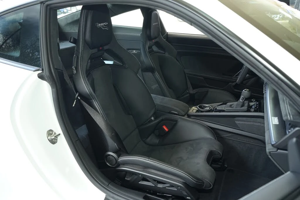 2026 Porsche 992 GT3 - Image 14 of 31