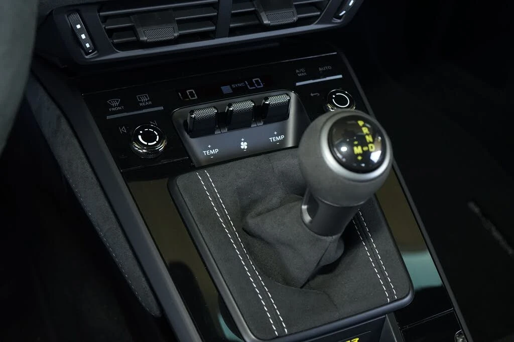 2026 Porsche 992 GT3 - Image 21 of 31