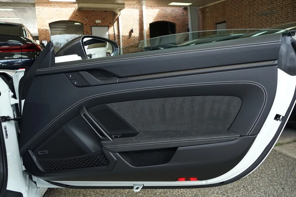 2026 Porsche 992 GT3 - Image 26 of 31