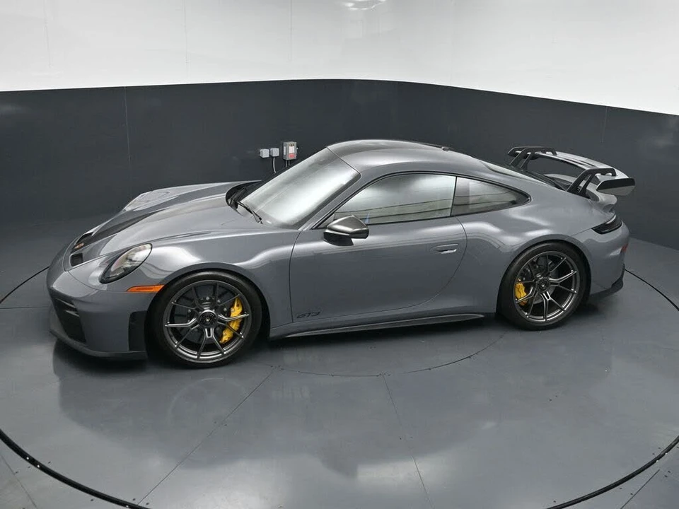 2026 Porsche 992 GT3 - Image 13 of 31