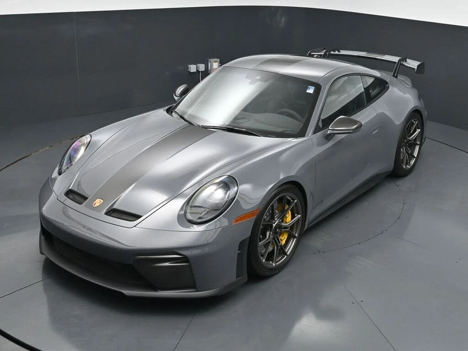 2026 Porsche 992 GT3 - Image 12 of 31