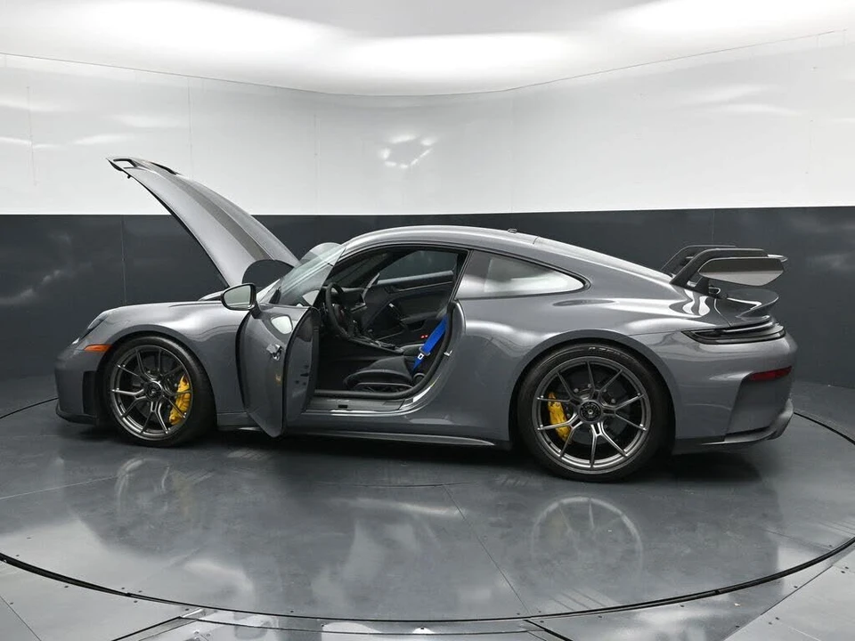 2026 Porsche 992 GT3 - Image 30 of 31