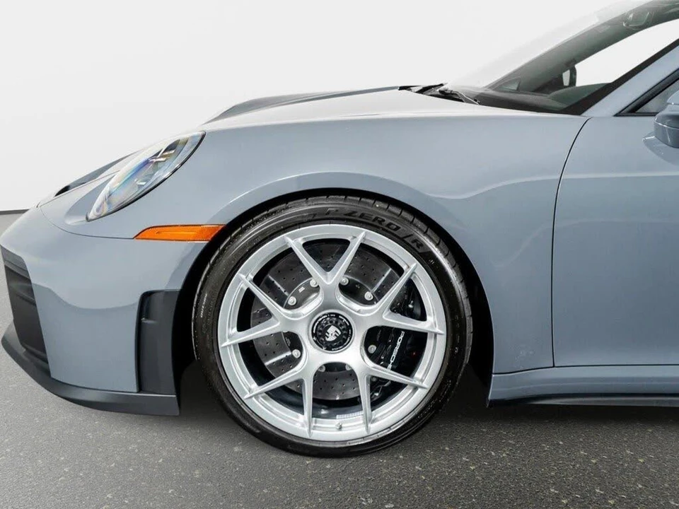 2026 Porsche 992 GT3 - Image 19 of 31