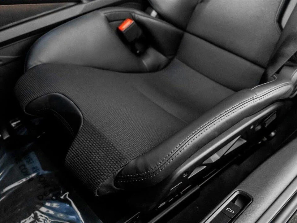2026 Porsche 992 GT3 - Image 29 of 31