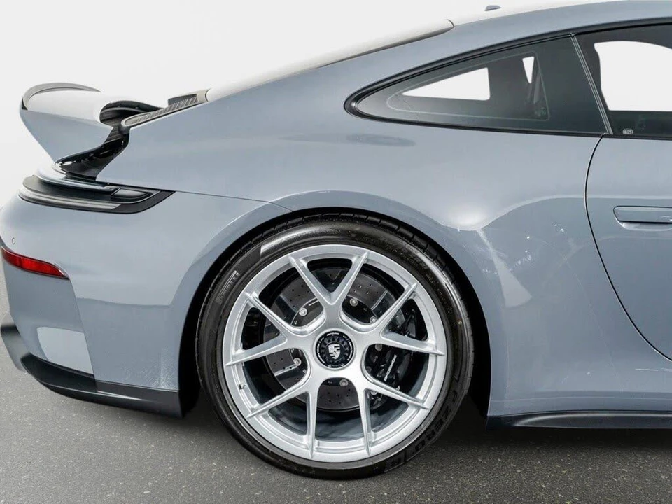 2026 Porsche 992 GT3 - Image 8 of 31
