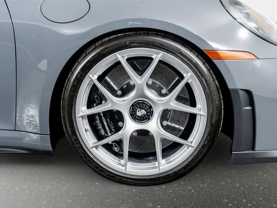 2026 Porsche 992 GT3 - Image 7 of 31