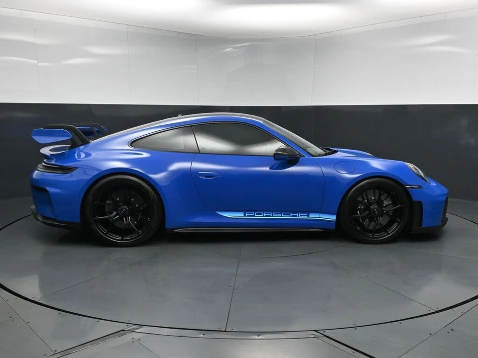 2026 Porsche 992 GT3 - Image 11 of 31