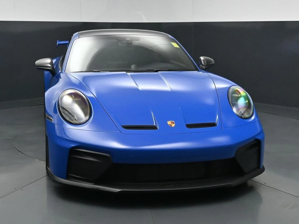 2026 Porsche 992 GT3 - Image 13 of 31