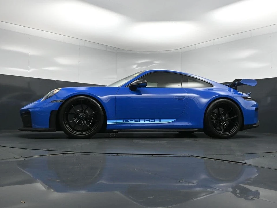 2026 Porsche 992 GT3 - Image 23 of 31