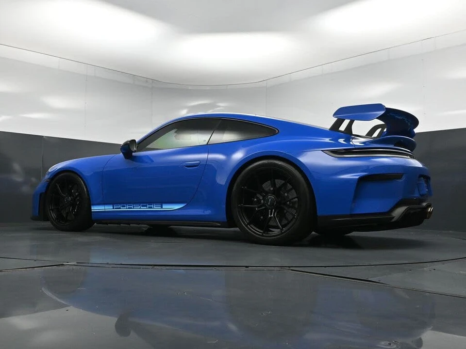 2026 Porsche 992 GT3 - Image 24 of 31