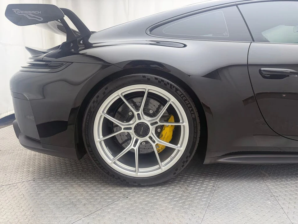 2026 Porsche 992 GT3 - Image 15 of 31