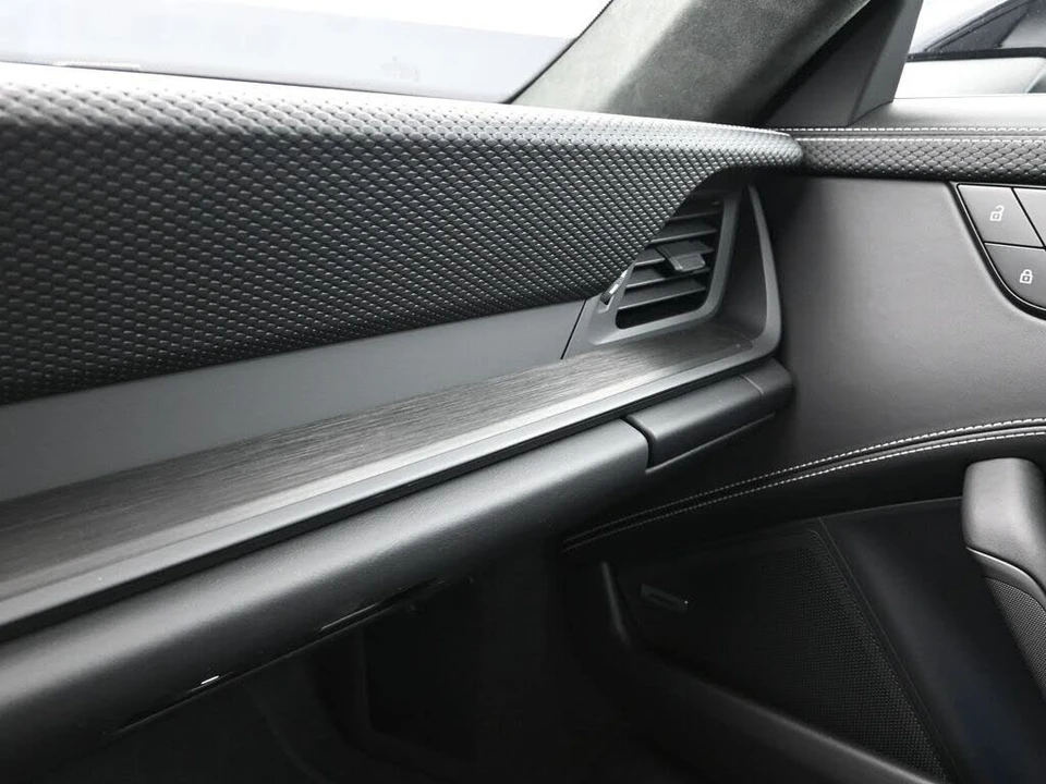 2026 Porsche 992 GT3 - Image 24 of 31