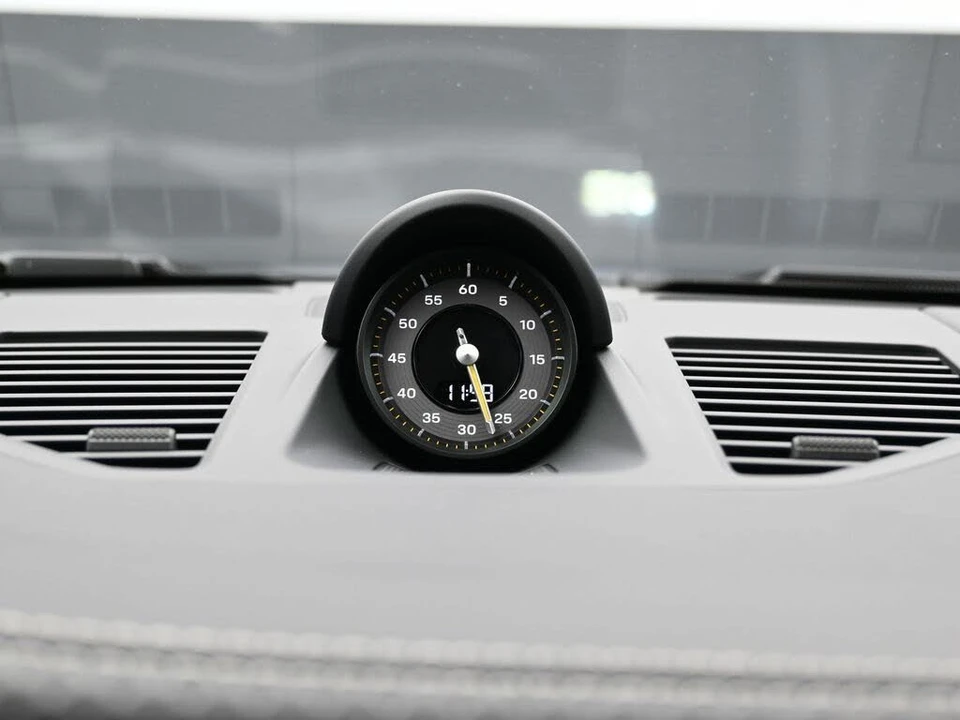 2026 Porsche 992 GT3 - Image 25 of 31