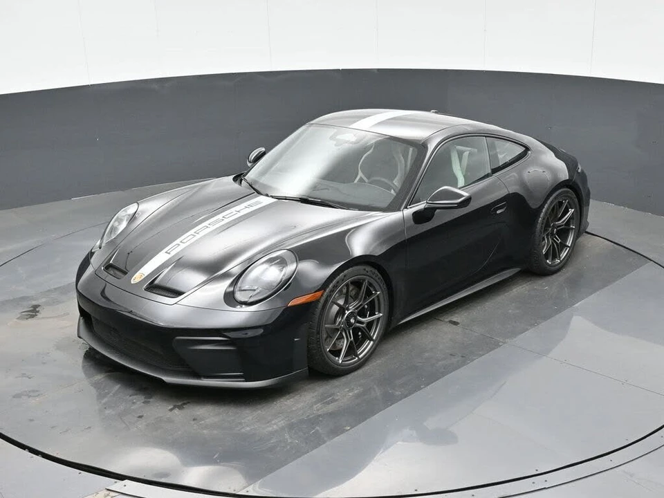 2026 Porsche 992 GT3 - Image 26 of 31