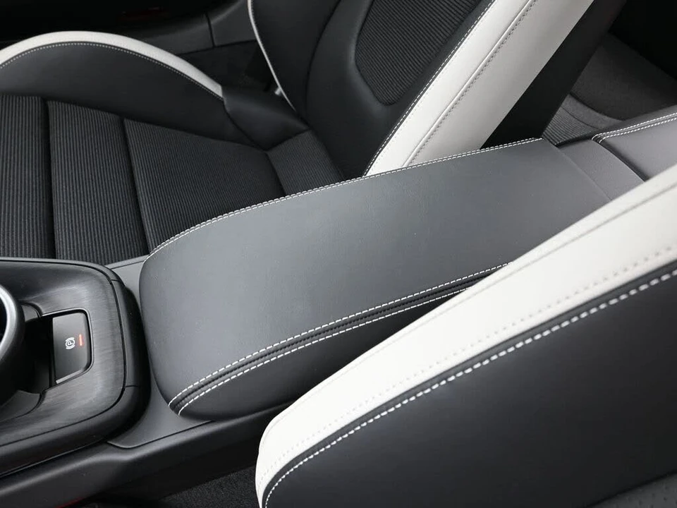 2026 Porsche 992 GT3 - Image 22 of 31