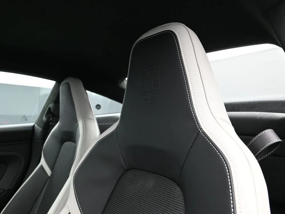 2026 Porsche 992 GT3 - Image 17 of 31