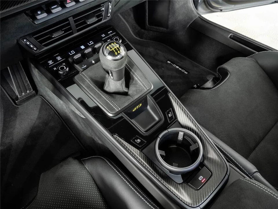 2026 Porsche 992 GT3 - Image 18 of 31
